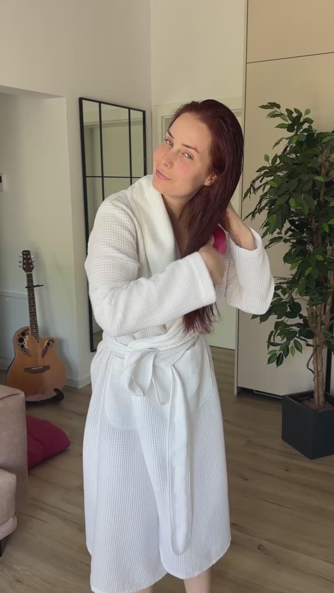 Naloži videoposnetek: 